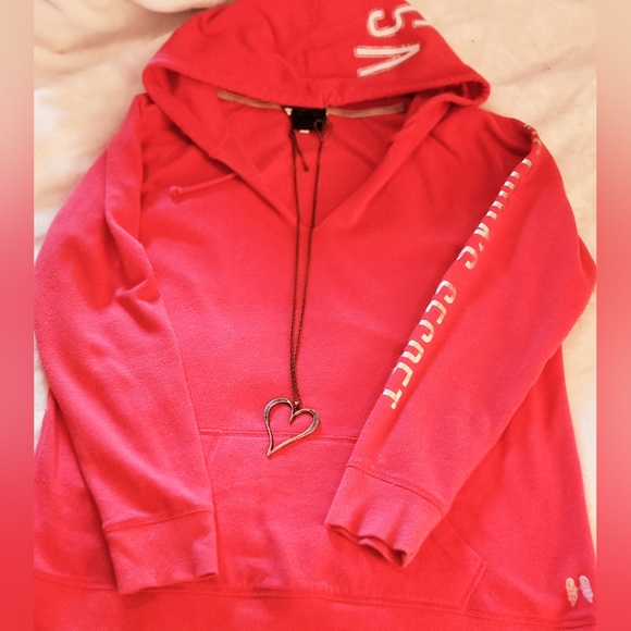 Victoria's Secret Tops - Victoria Secret V-neck Lightweight Pullover Coral Colored Size Large